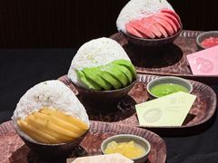 -三出山火锅(南京万象天地店)