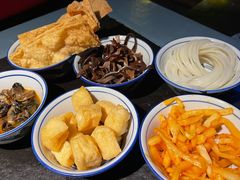 -九鼎轩脆毛肚火锅(南京东路店)
