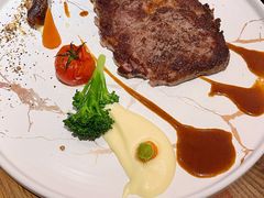 -Golden Lily河内巴黎法越料理餐厅(建国西路店)