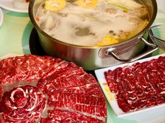 -花田煮鲜牛肉火锅(钟楼众汇店)