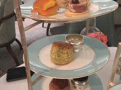 -The Diamond Jubilee Tea Salon at Fortnum & Mason