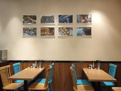 大堂-小杨生煎(金山百联购物中心3楼店)