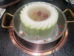 -得意咚瓜·顺德鱼生·冬瓜火锅(深圳首店)