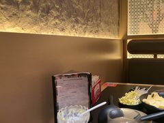 -晓宇重庆火锅(西安荟聚店)