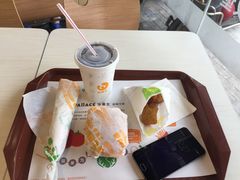 -华莱士·全鸡汉堡(电脑城店)