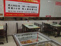 -荣吉招牌自助骨头锅(顾乡店)