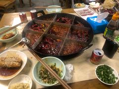 -重庆老火锅王(永陵路分店)