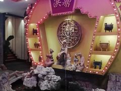 -小天鹅火锅·一线江景洪鼎旗舰店(洪崖洞店)