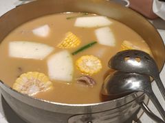-肥仔文澳门猪骨煲(南京西路店)