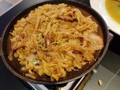铁板酸菜五花肉-大成海鲜烧烤·海鲜粥(长寿路店)