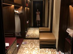 衣帽间-南京圣和府邸豪华精选酒店