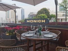 -MONICH牛排融合餐厅(和义大道购物中心店)