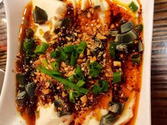 皮蛋豆腐-湘盛园湖南土菜馆