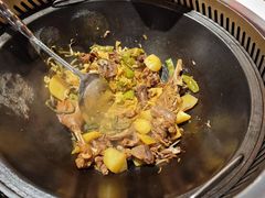 -玺炖·中国铁锅炖(南京东路店)