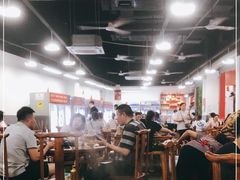 大堂-灌县老妈砂锅串串香(万科红生活广场店)
