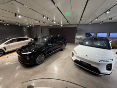 -蔚来中心(北京中关村店)