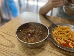 -白翔甜食店