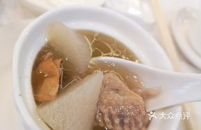 Slow-Cooked Herbal Soup