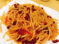 酸辣土豆丝-辉记潮汕海鲜砂锅粥(林和西店)