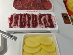 -浪里寻·臻牛养生牛肉火锅(方圆荟店)