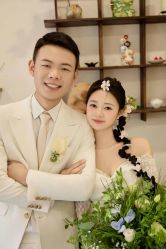 -花田映像婚纱摄影(龙岗店)