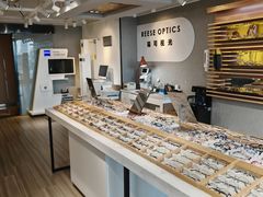 -瑞司视光眼镜·蔡司战略合作眼镜店(新街口店)