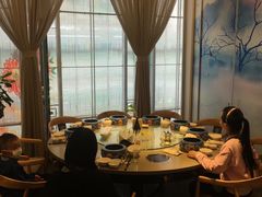 包厢-享月汤皇·海鲜小火锅·聚会(曲江创意谷店)