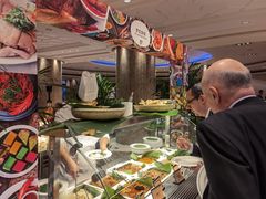 -咖啡苑自助餐厅·中国大饭店