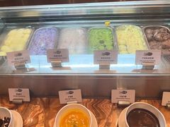 -万达瑞华酒店美食汇自助餐厅(楚河汉街店)