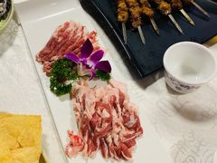 -羊家胡同·龙虾烧烤火锅(龙汇路店)