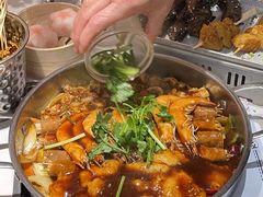 -黄记煌三汁焖锅(新佳丽江汉路店)