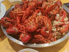 -琥珀老六龙虾(四里河店)