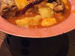 -云海肴·汽锅鸡·云南菜(天山百盛优客店)