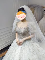 -觅白婚纱礼服馆