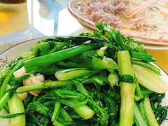 -雄仔农家菜馆·特色葱油鸡(六祖店)