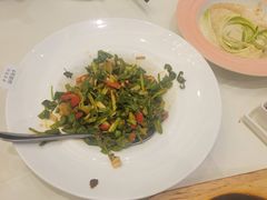 -万龙洲海鲜(大兴绿地缤纷城店)