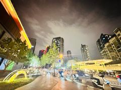 -凤凰汇购物中心