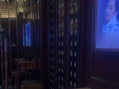 -骑士KTV(红谷滩万达店)