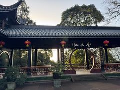 -峨眉山报国寺