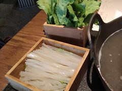 -盡膳口福跷脚牛肉火锅(合生汇购物中心店)