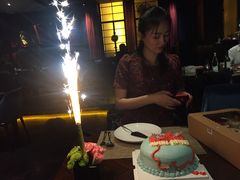 -YUE·6·西式融合餐厅(外滩六号店)