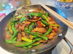巴渝小炒肉-巴渝菜舍曾氏麻辣风(霸州店)