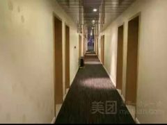 -速8酒店(白银景泰广场店)