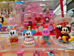 -泡泡玛特POPMART (北京超极合生汇店)