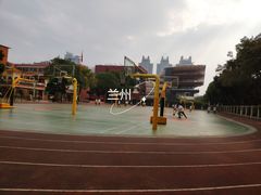 -广州市越秀区育才实验学校