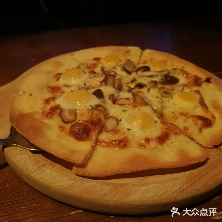 拔草非里餐吧