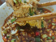 -金海椒罐罐鲢鱼(东方桂苑店)