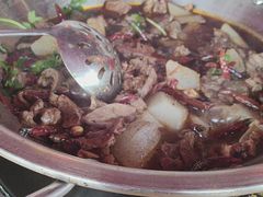 -大众跷脚牛肉馆·非遗传承单位(峨眉山店)