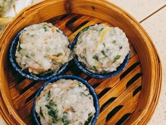 七彩鲮鱼球-点都德(北京路贰店)