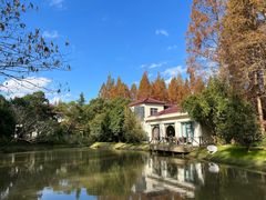 -上海怡沁园度假酒店